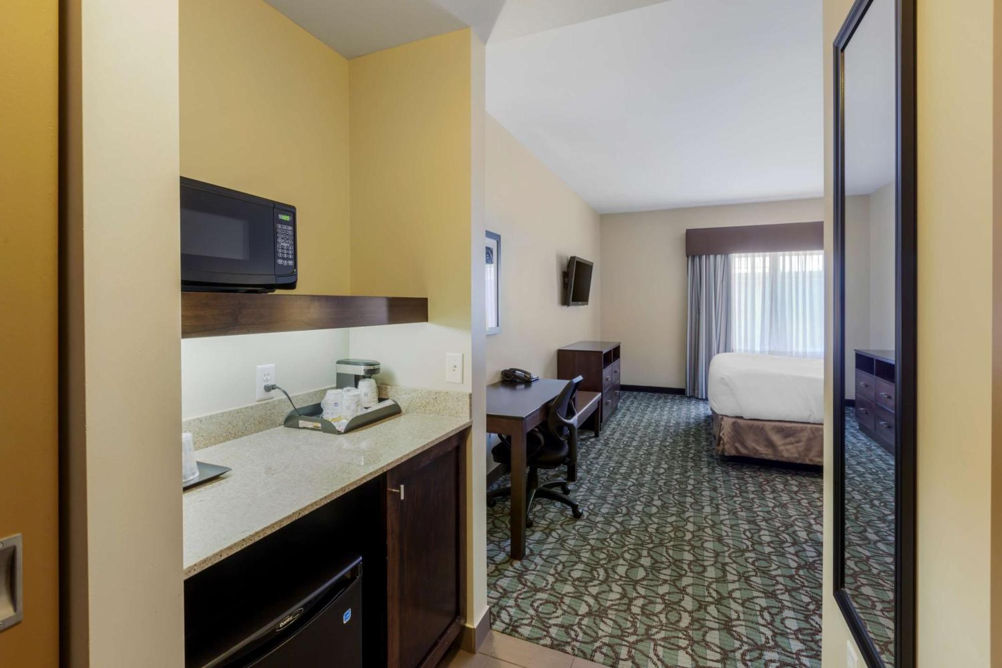 Best Western Plus Walkerton Hotel & Conference Centre מראה חיצוני תמונה