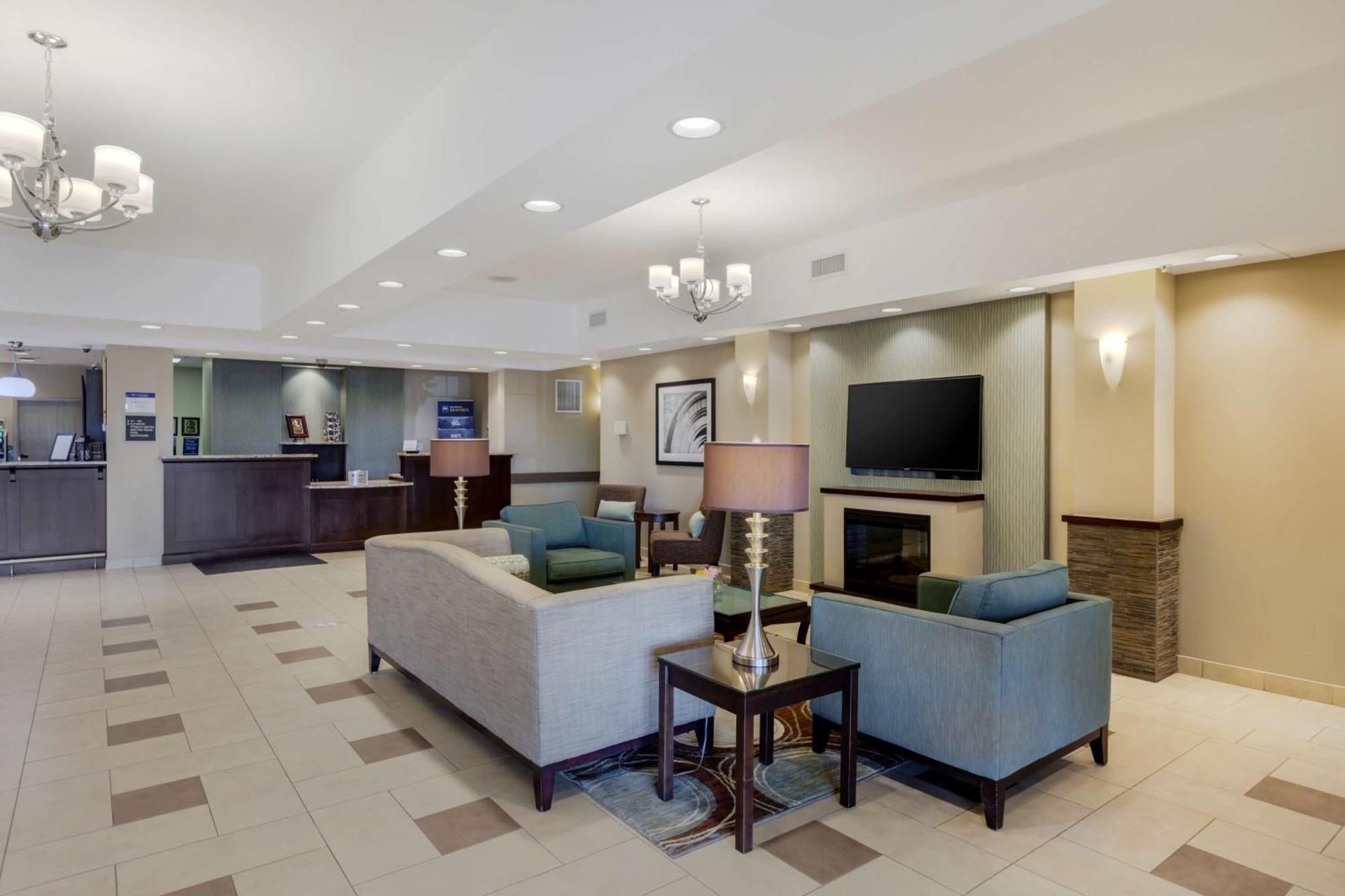 Best Western Plus Walkerton Hotel & Conference Centre מראה חיצוני תמונה